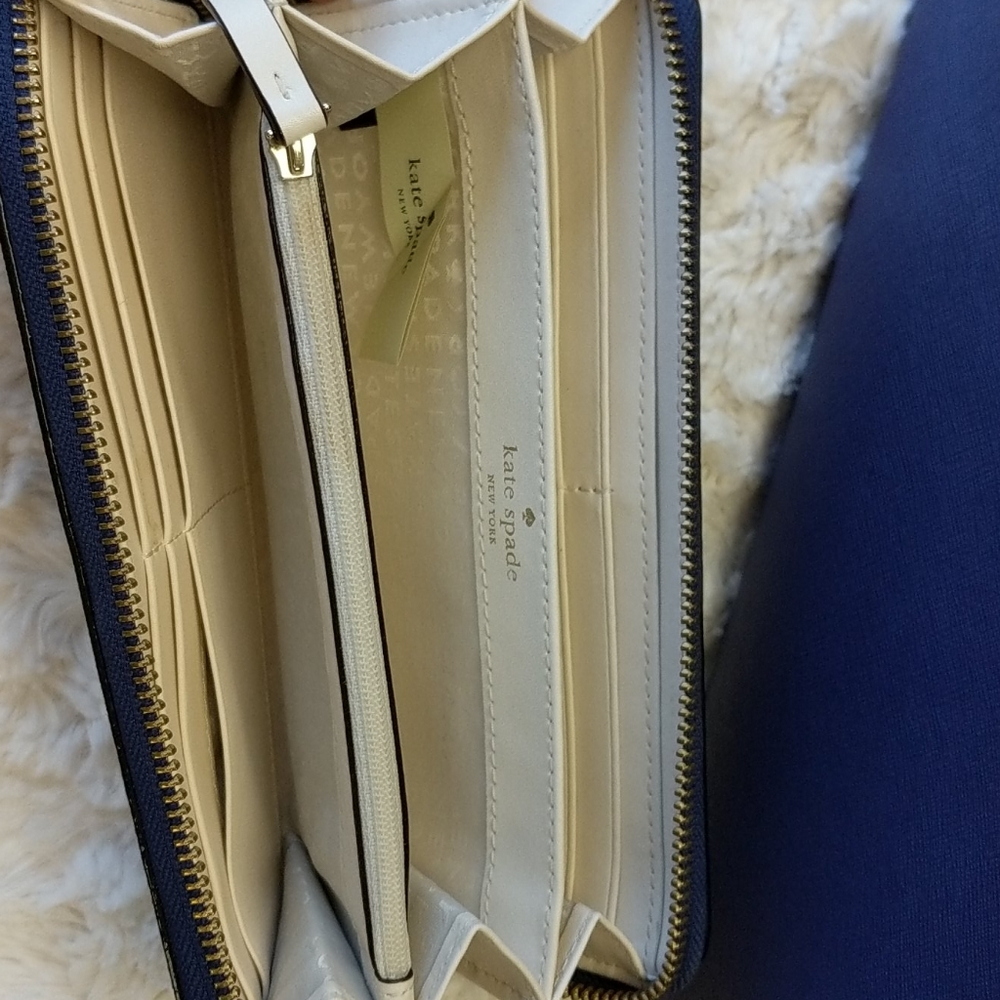 Kate Spade Laurel Way Evangelie & Matching Wallet - Picture 6 of 8